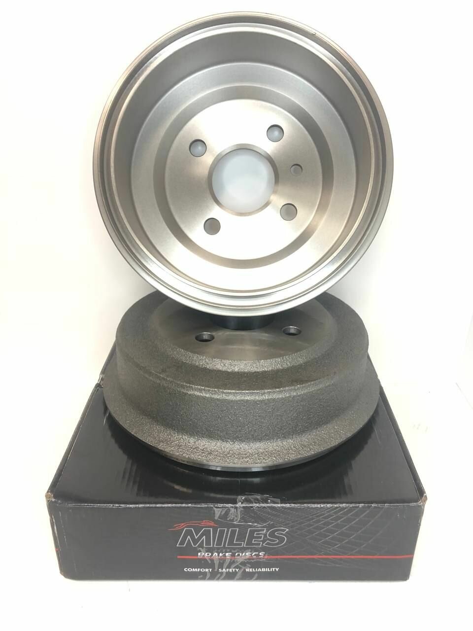 Барабан тормозной DAEWOO NEXIA/LANOS/ESPERO/OPEL ASTRA F/KADET E (TRW DB4002) K110764
