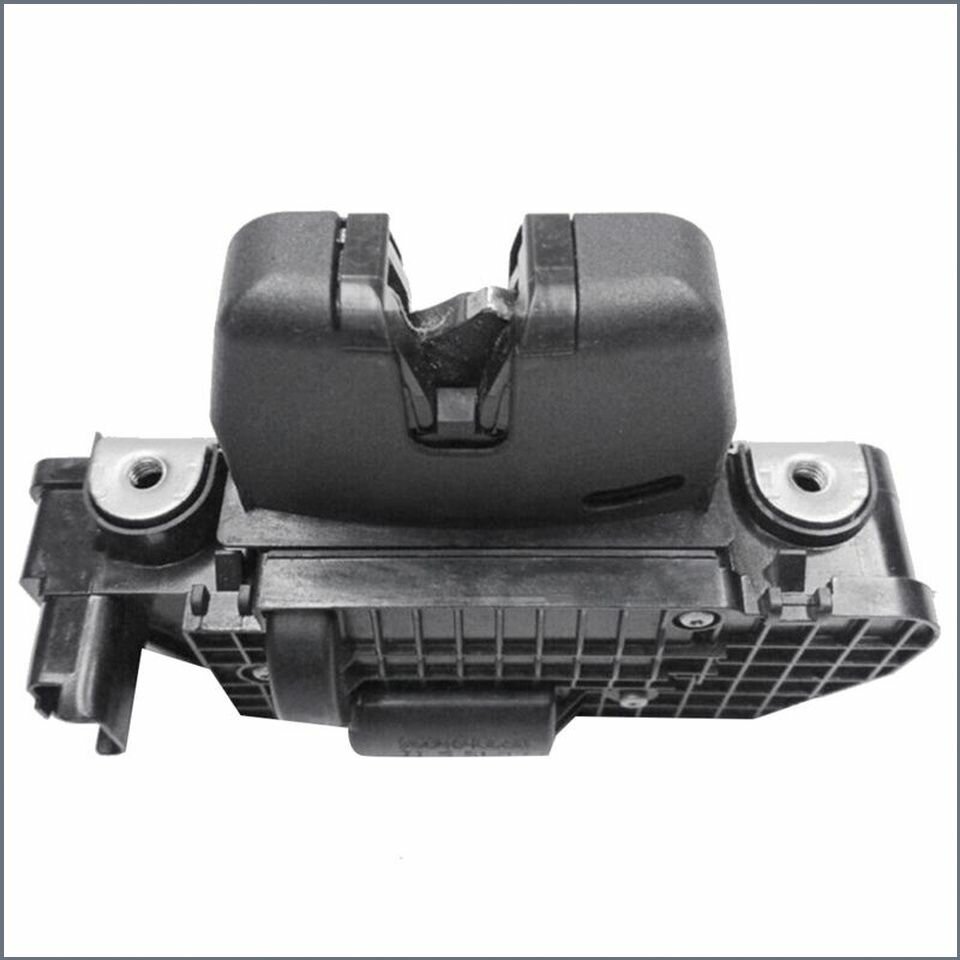 Замок багажника Toyota HILUX 2005 - 77KLO3533