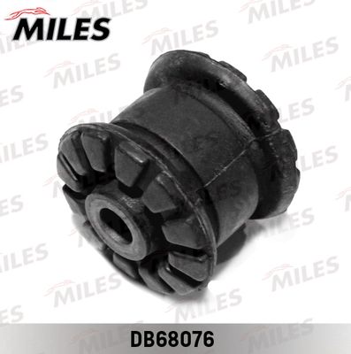 Сайлентблок передн рычага AUDI 80 (B3) (LMI 1012502) DB68076